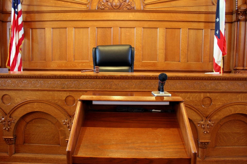 St. John’s Law Co-Hosts 2025 Catholic Middle School Mock Trial Program